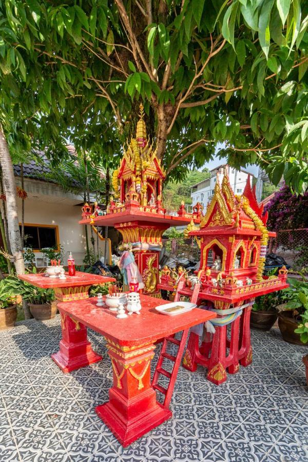 Coconut Resort Hotel Patong Eksteriør bilde